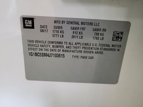 Used 2018 Chevrolet Cruze LS image 33