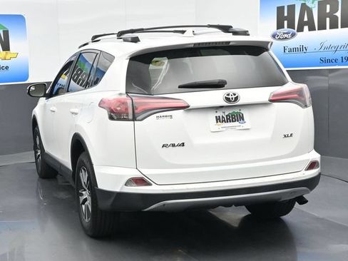 Used 2017 Toyota RAV4 XLE FWD image 4