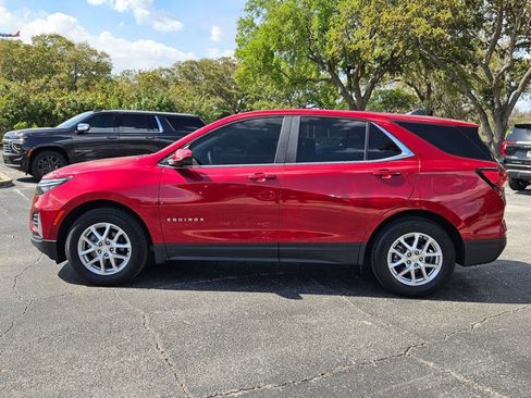 Certified 2023 Chevrolet Equinox LT image 9