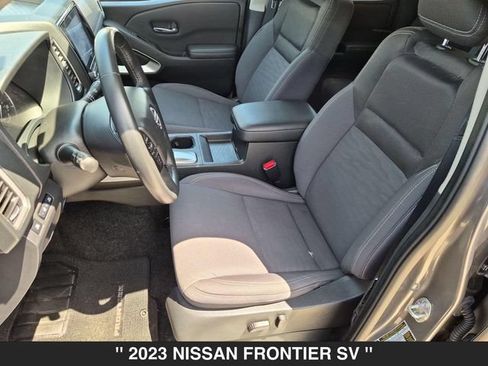 Used 2023 Nissan Frontier SV w/ Technology Package AWD/4WD image 14