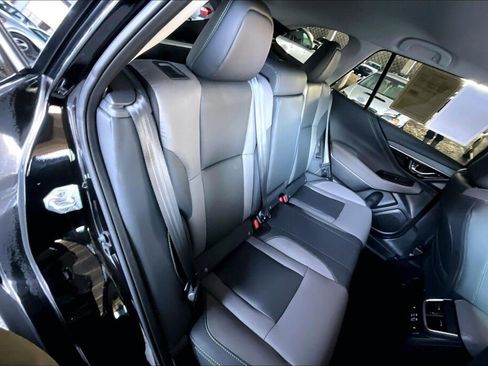 Certified 2025 Subaru Outback Onyx Edition XT image 16