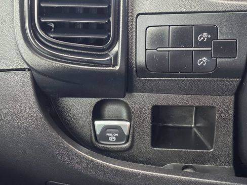 Used 2023 RAM ProMaster 2500 image 32