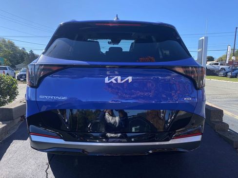 New 2026 Kia Sportage SX image 3