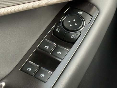 New 2026 Ford Explorer Active w/ Active Comfort Package RWD image 22