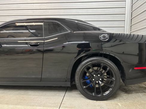Used 2022 Dodge Challenger R/T Scat Pack RWD image 6