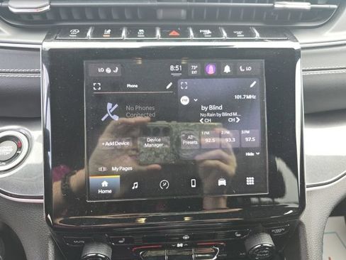 Certified 2023 Jeep Grand Cherokee L Laredo AWD/4WD image 17