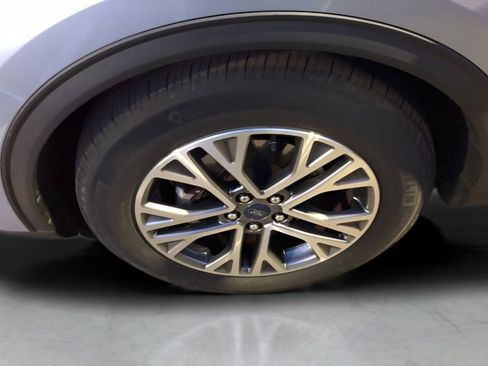 Used 2022 Ford Escape SEL image 24