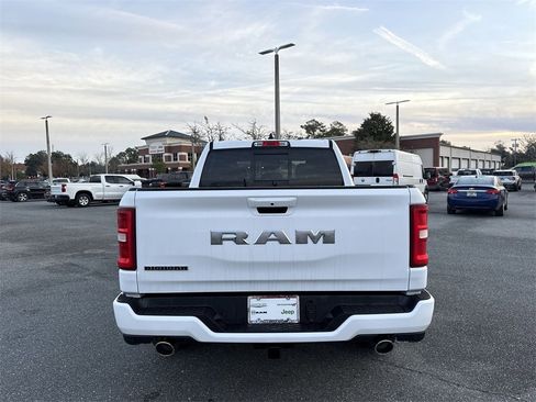 New 2026 RAM 1500 2WD Crew Cab image 3