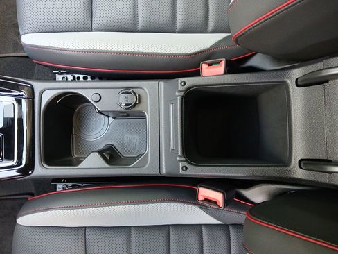 New 2025 Volkswagen GTI SE image 26