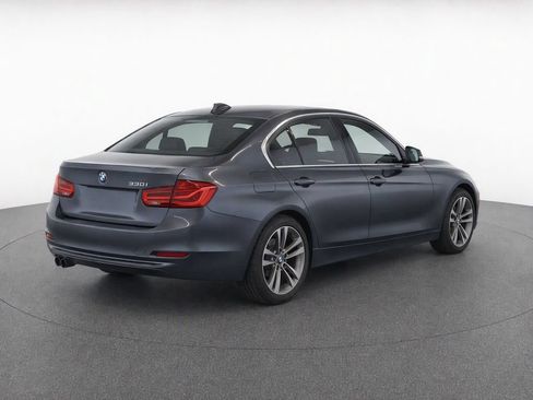 Used 2018 BMW 330i Sedan RWD image 3