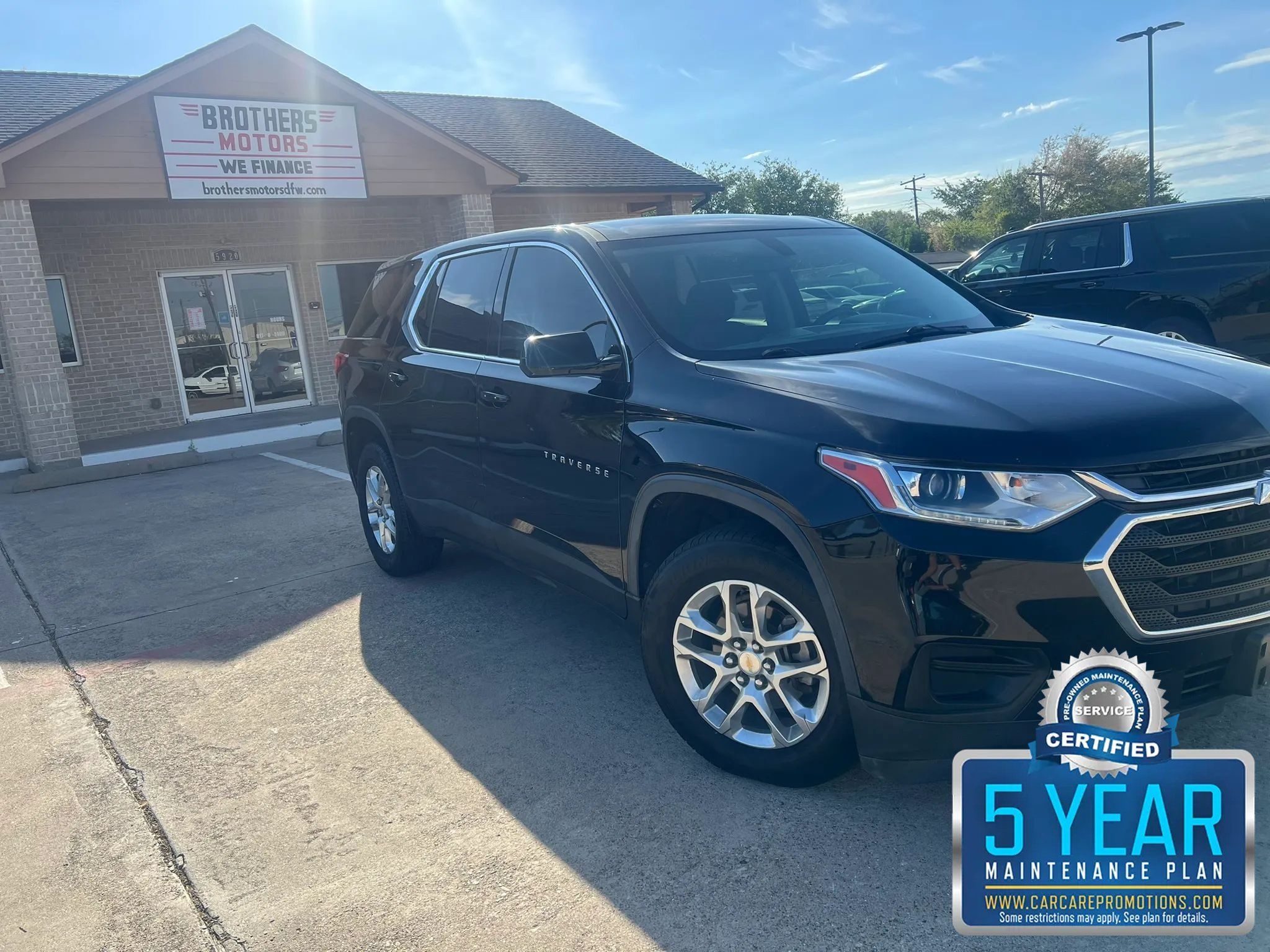Used 2019 Chevrolet Traverse LS FWD image 1