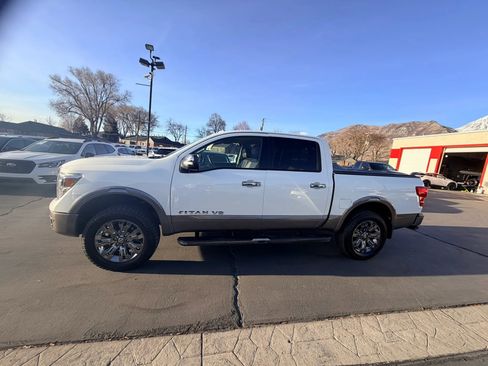 Used 2018 Nissan Titan Platinum Reserve image 7