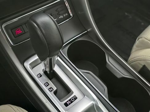 Used 2019 Subaru Ascent Premium image 35