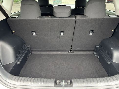 Used 2025 Kia Soul LX w/ LX Technology Package FWD image 30