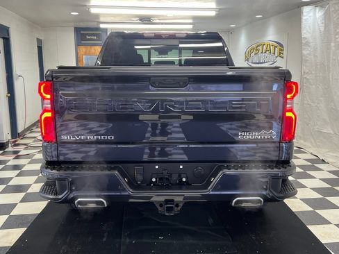 Used 2023 Chevrolet Silverado 1500 High Country w/ High Country Premium Package AWD/4WD image 12