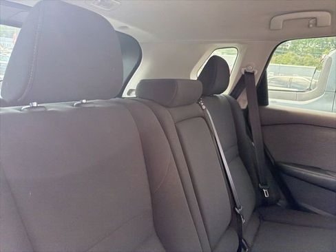 Used 2023 Nissan Rogue S FWD image 18