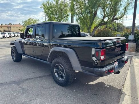 Used 2021 Jeep Gladiator Rubicon AWD/4WD image 7