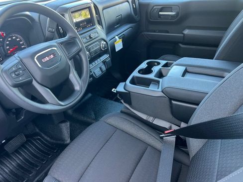New 2026 GMC Sierra 1500 Pro AWD/4WD image 7