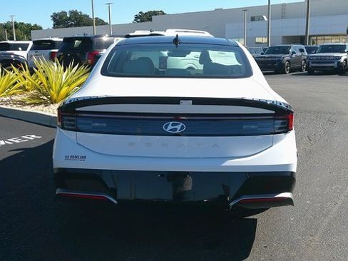 Certified 2025 Hyundai Sonata SEL image 23