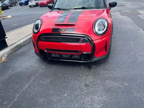 Used 2024 MINI Cooper S FWD image 5