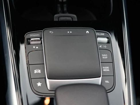 Certified 2022 Mercedes-Benz GLB 250 GLB 250 w/ Premium Package Lite image 35