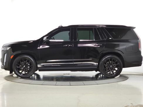 Used 2023 Cadillac Escalade Sport w/ LPO, ONYX Package AWD/4WD image 2