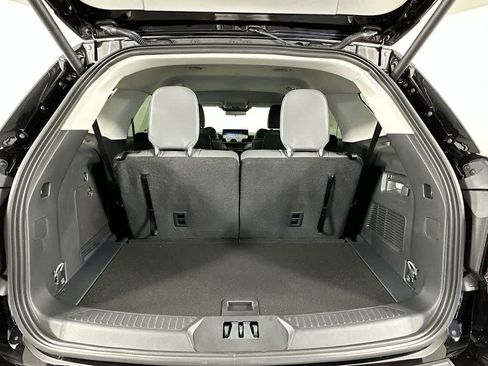 New 2026 Ford Explorer Active w/ Active Comfort Package RWD image 20