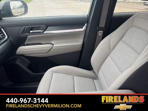 Used 2025 GMC Terrain Elevation image 13