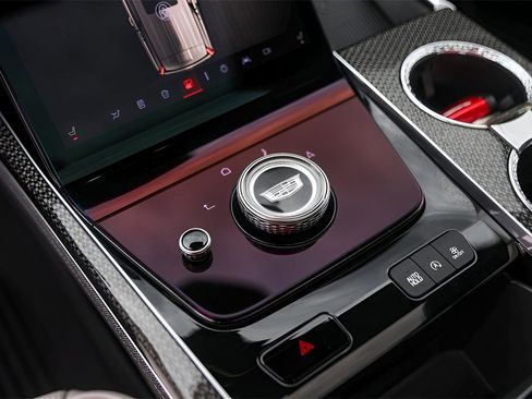 Certified 2025 Cadillac Escalade V w/ LPO, Floor Liner Package image 19