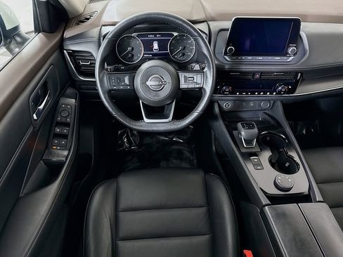 Certified 2023 Nissan Rogue SV w/ SV Premium Package image 3