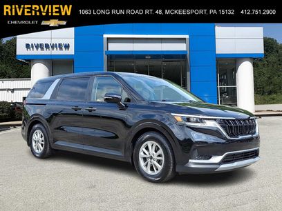 Used 2023 Kia Carnival LX