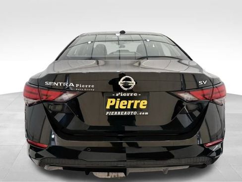 Used 2023 Nissan Sentra SV image 3