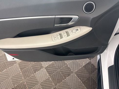 Used 2023 Hyundai Sonata SEL FWD image 23