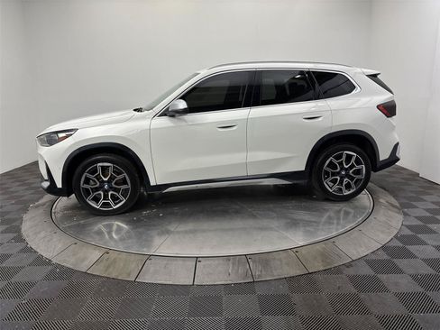 Used 2023 BMW X1 xDrive28i w/ Convenience Package AWD/4WD image 16