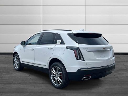 New 2026 Cadillac XT5 Sportv image 3