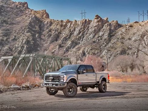 New 2026 Ford F250 Lariat w/ Black Appearance Package AWD/4WD image 37