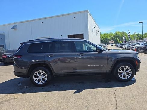 Used 2021 Jeep Grand Cherokee L Limited AWD/4WD image 9