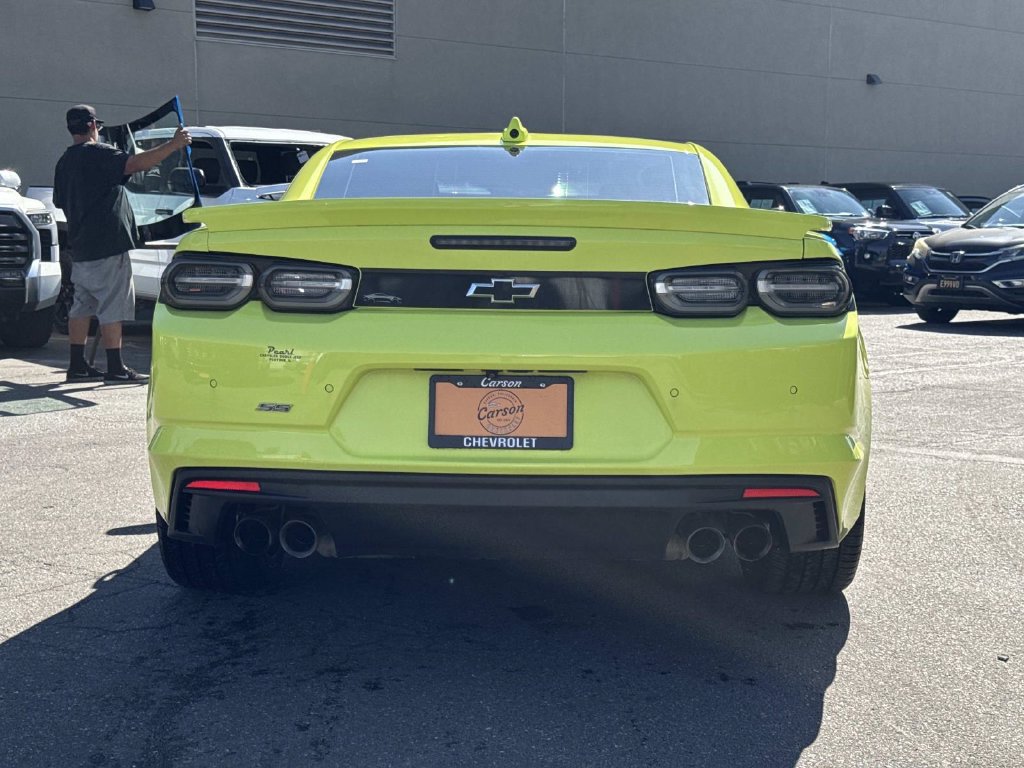 Used 2021 Chevrolet Camaro SS RWD image 3