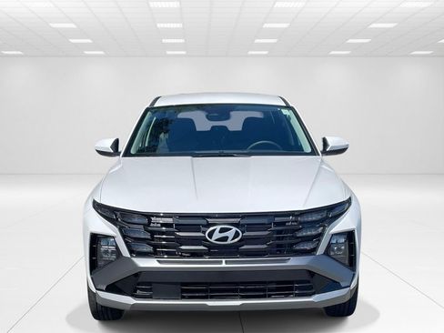 New 2026 Hyundai Tucson SE AWD/4WD image 2