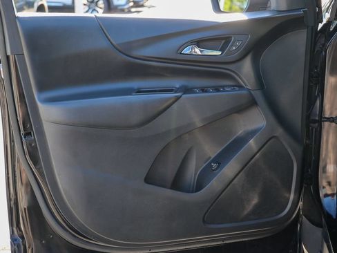 Used 2018 Chevrolet Equinox LT AWD/4WD image 4