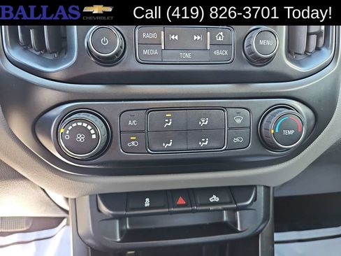 Used 2017 Chevrolet Colorado W/T RWD image 14