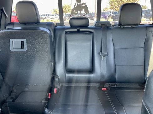 Used 2017 Ford F250 Lariat w/ Lariat Ultimate Package AWD/4WD image 22