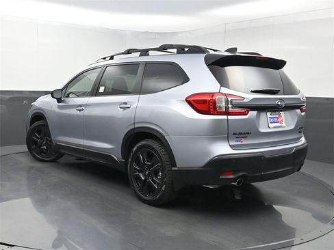 Used 2024 Subaru Ascent Onyx Edition image 24
