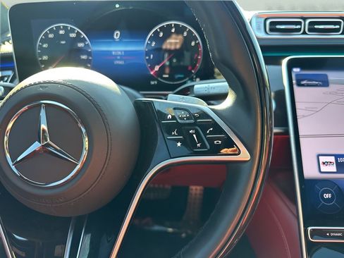 Used 2023 Mercedes-Benz S 580 S 580 w/ AMG Line image 17