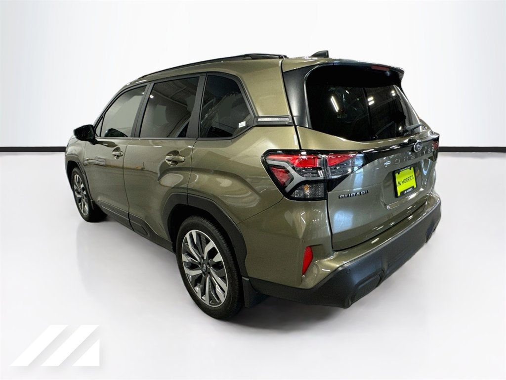 Used 2025 Subaru Forester Touring AWD/4WD image 7