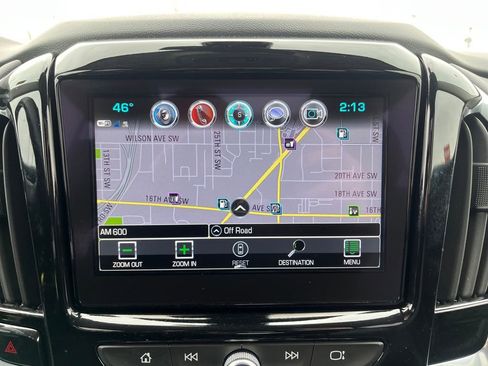 Used 2018 Chevrolet Traverse LT image 26