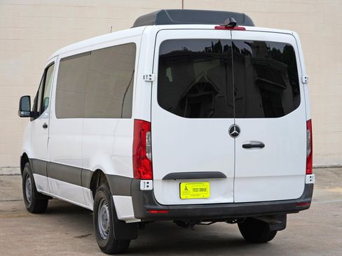 Used 2020 Mercedes-Benz Sprinter 2500 image 42