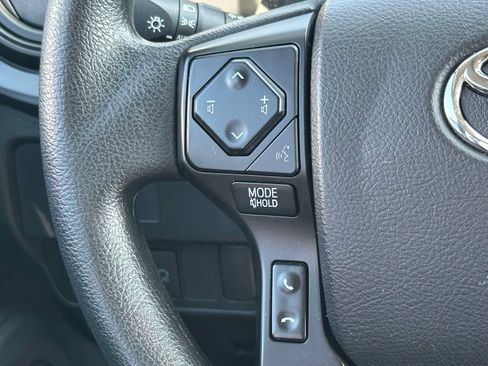 Used 2021 Toyota Tacoma SR AWD/4WD image 23