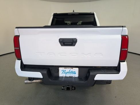 Used 2025 Toyota Tacoma SR5 RWD image 7