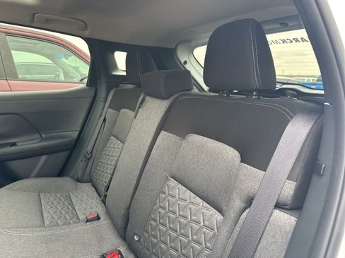 Used 2026 Nissan Kicks SV w/ SV Premium Package AWD/4WD image 19